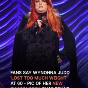 Fans Notice Wynonna Judd, 60, ‘Lost Too Much Weight’ as She FIaunts ‘Skinny’ Look in Black PIunging Outfit